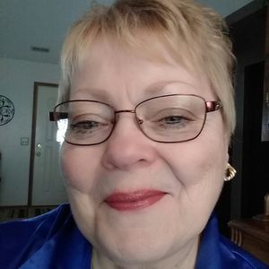 Meet your Posher, Cathy